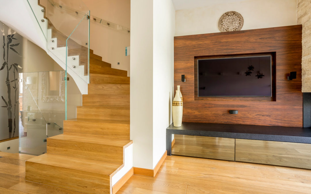 Tipos de madera para cubrir los escalones de escalera interior